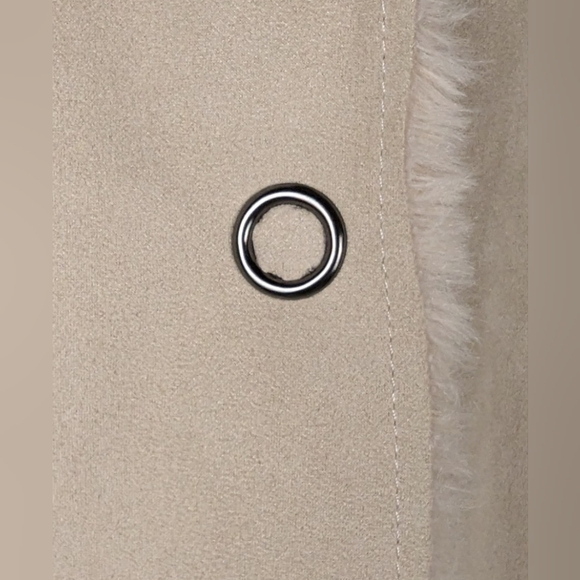 BLANKNYC reversible coat in cream/ivory size large in like new condition - Picture 4 of 15